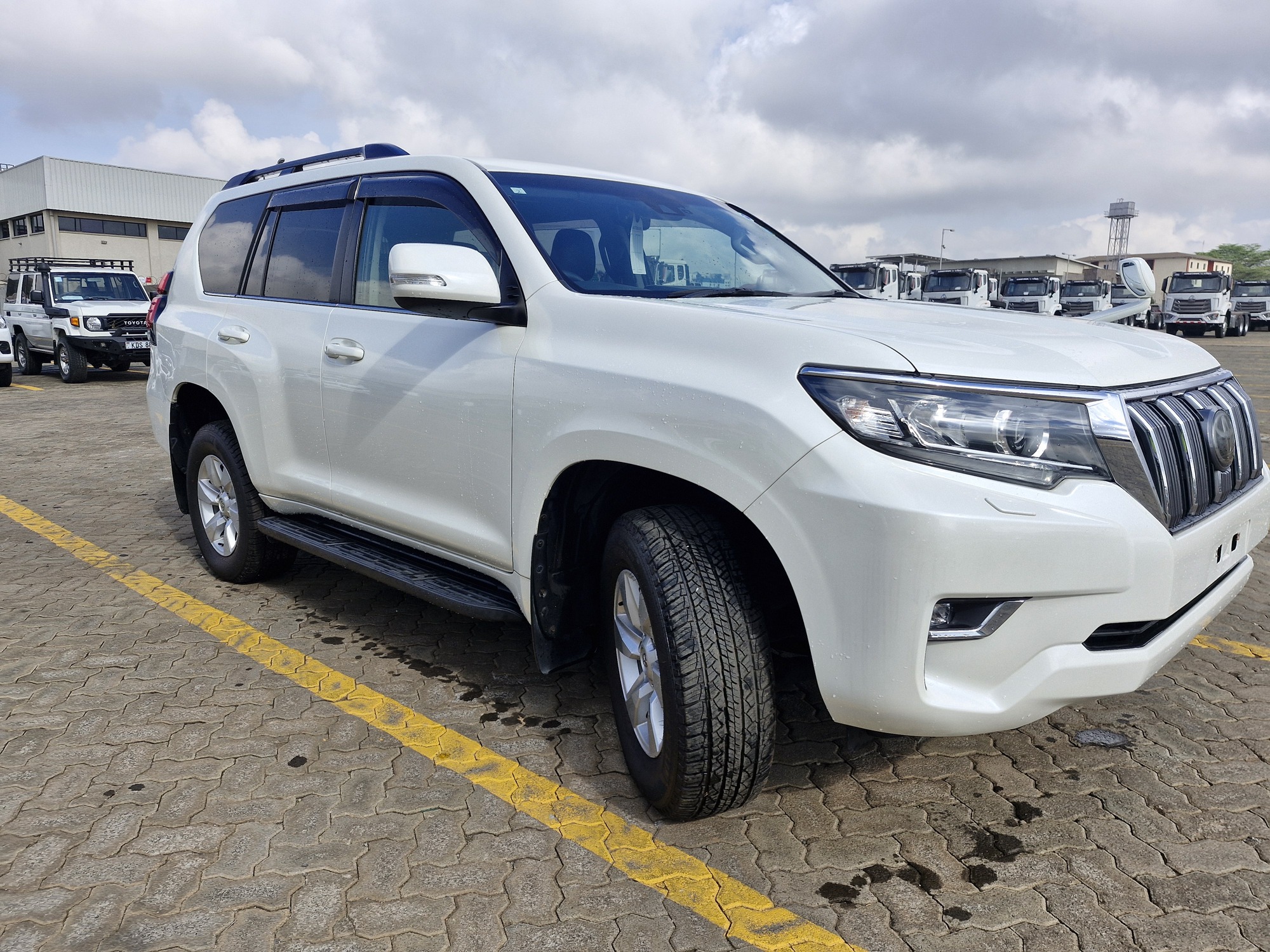 TOYOTA PRADO TXL #6432#