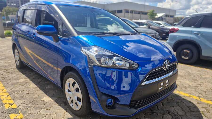 TOYOTA SIENTA #3053