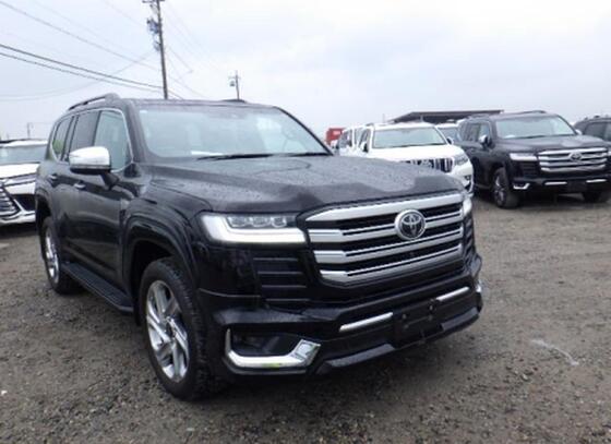 TOYOTA LANDCRUISER LC300